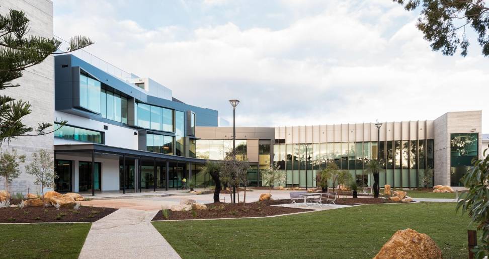 Construction Management in Perth: Ensuring Efficiency and Quality